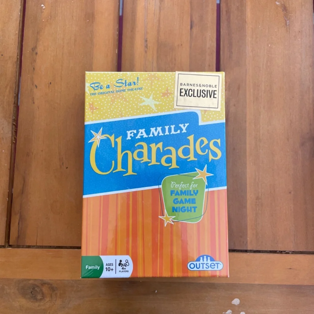 NWOT Family Charades Game by Outset Ages 10+